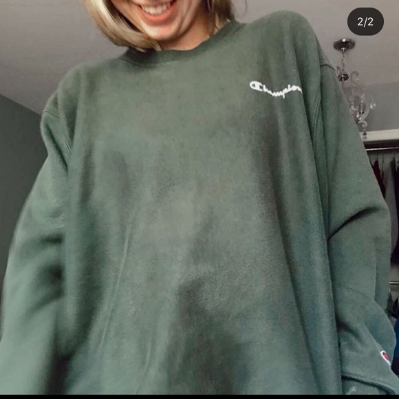 Champion Cree Neck - Picture 2 of 2